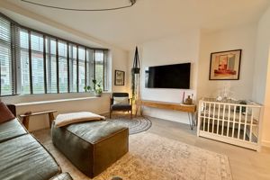 Lounge- click for photo gallery